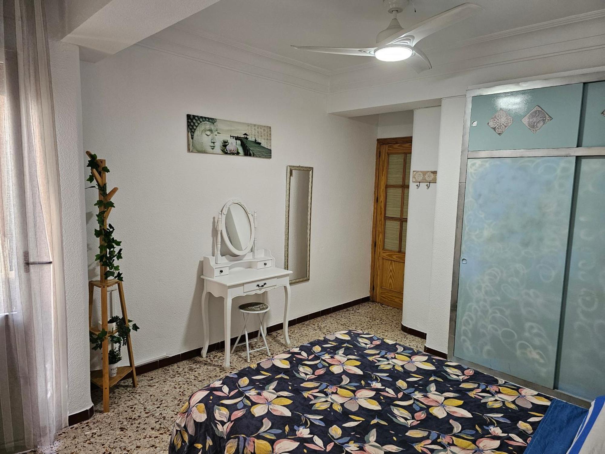 אליקאנטה Guest House Capitan Meca מראה חיצוני תמונה