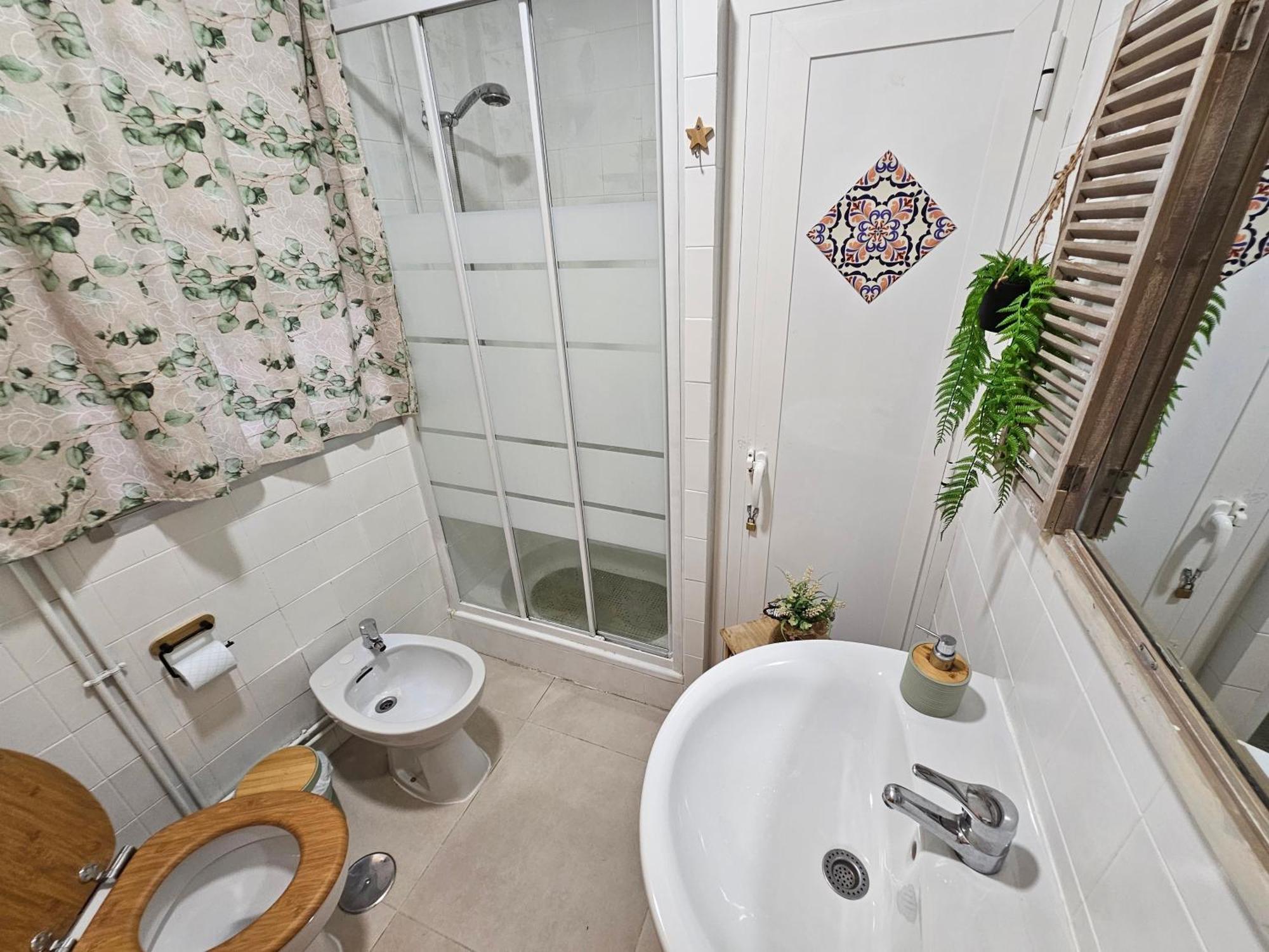 אליקאנטה Guest House Capitan Meca מראה חיצוני תמונה