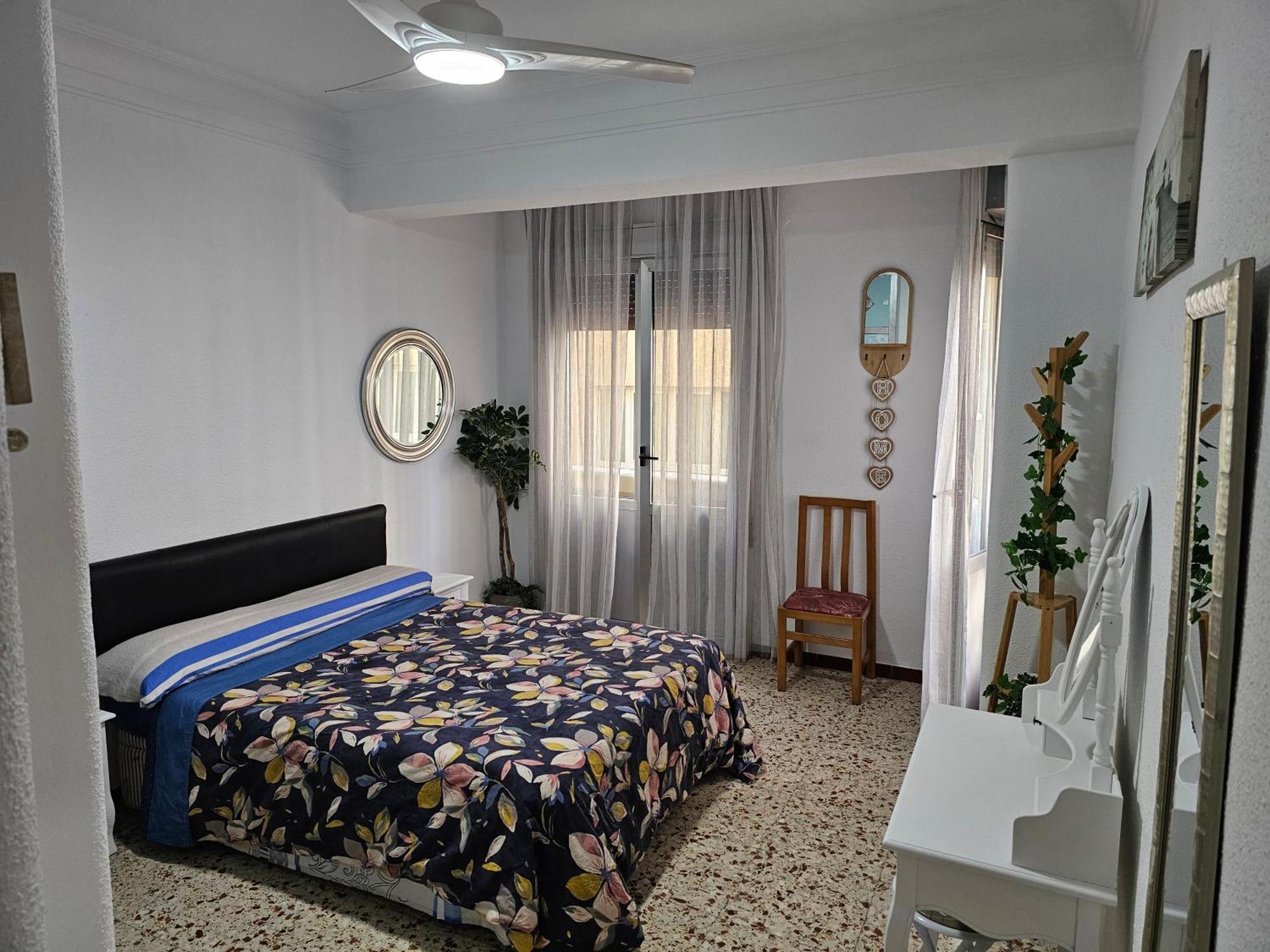 אליקאנטה Guest House Capitan Meca מראה חיצוני תמונה